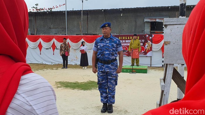 Prajurit TNI AU pimpin Upacara HUT ke-77 RI Prajurit TNI AU pimpin Upacara HUT ke-77 RI