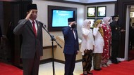 Sambut HUT ke-77 RI, Jokowi Pimpin Renungan Suci di TMP Kalibata