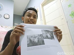 Pria di Kota Blitar Punya 12 Koleksi Langka Foto Asli Proklamasi RI