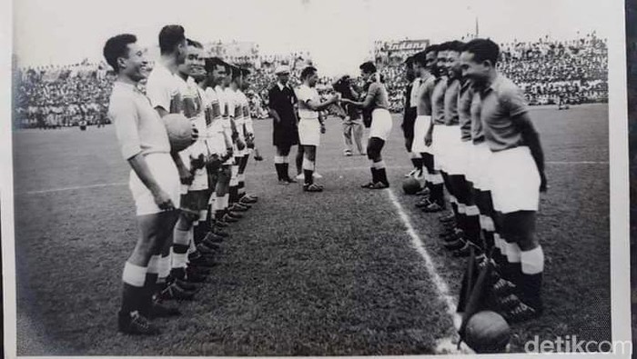 PSMS Medan Vs Persija, 17 Agustus 1955.