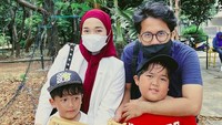 Good job abang-ade #masyaallahtabarakallah, tulis Ririe Fairus melihat anak-anaknya berhasil mendapatkan juara. Foto: dok. Instagram Riri Fairus