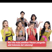 Keempat personel ROSE FINGER memakai kebaya khas Bali saat tampil di acara YouTube Mantul Korea. Acara itu dipandu oleh Yannie Kim, wanita Indonesia yang sudah membintangi sejumlah drama Korea. Foto: dok. YouTube Mantul Korea