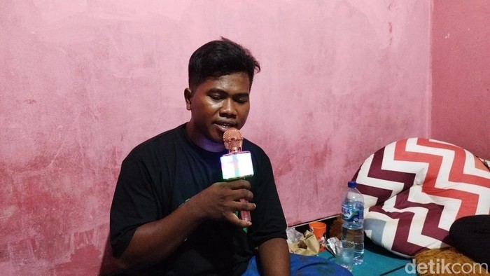 Sarino dir dur daeng