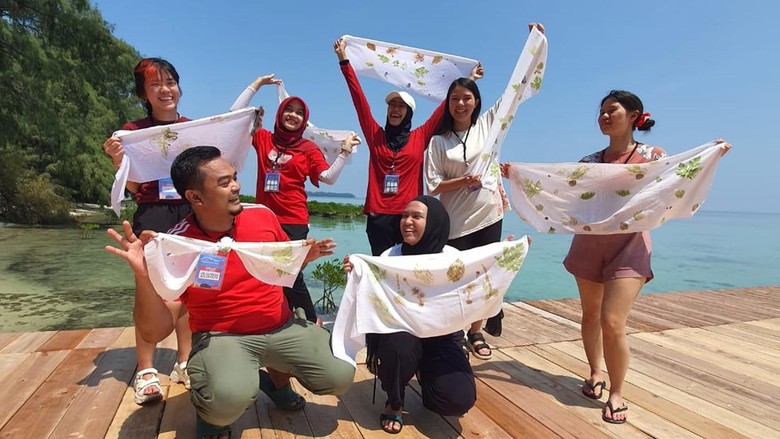 Merayakan kemerdekaan dengan Sustainable Race di Desa Laguna, Pulau Karang Bongkok, Kepulauan Seribu.