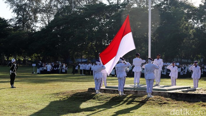 Upacara Peringatan HUT RI bersama antara USK dengan UIN Ar-Raniry Aceh