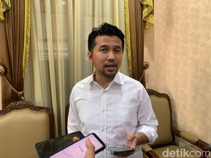 wagub emil elestianto dardak