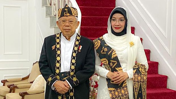 Wakil Presiden (Wapres) Ma'ruf Amin memakai pakaian adat Provinsi Banten. (dok.setwapres)