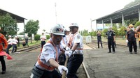 Lomba ini diikuti masing-masing tim dari Tim VP 5 vs Tim DVP 5 dan Tim KDK vs Tim KDT. KDK adalah pegawai perawatan sarana kereta, sedangkan KDT adalah pegawai perawatan sarana lokomotif. Untnk masing-masing tim terdiri dari 10 orang.