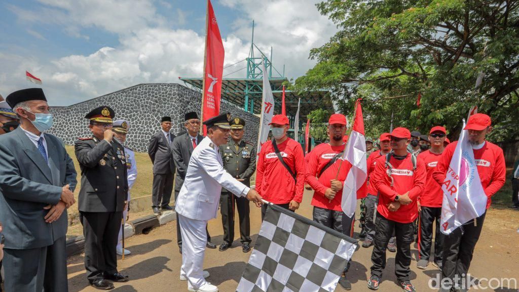 Kampanye Cegah Stunting dengan Jalan Kaki Cirebon-Bandung