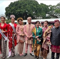 Erina Gudono juga berpose bersama Dewan Pengarah Yayasan Puteri Indonesia, Putri Kuswisnuwardhani dan Head Of Communication Yayasan Puteri Indonesia, Mega Angkasa. Foto: Dok. Instagram jaswinkaurd, angkasamega, erinagudono