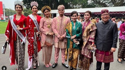 7 Pesona Erina Gudono Pakai Baju Adat Minang, Upacara 17-an Bareng Kaesang