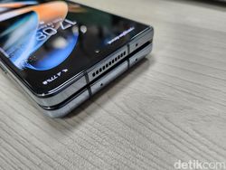 Unboxing Galaxy Z Fold 4, Ponsel Layar Lipat Paling Tangguh Samsung