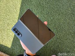 Unboxing Galaxy Z Fold 4, Ponsel Layar Lipat Paling Tangguh Samsung