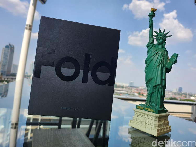Galaxy Z Fold 4 Samsung Galaxy Z Fold 4