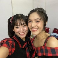 Pertanyaan-pertanyaan yang dilontarkan oleh Haruka itu sontak membuat orang-orang yang ada di sana jadi ikut tertawa sekaligus bingung menjawabnya. Sambil bercanda, Deddy pun menjawab Bisa (cerai dan nikah lagi atau menjadi istri kedua). Deddy juga mengaku jika sang istri mengizinkan, ia mau memiliki istri kedua orang Jepang. Foto: Instagram/@haruuuu_chan