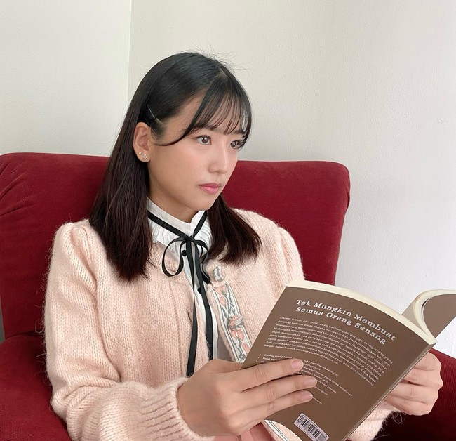 Nama Haruka Nakagawa mulai dikenal setelah dirinya tergabung di dalam grup musik JKT48. Haruka sendiri merupakan personel AKB48 yang di transfer masuk ke dalam JKT48.  Foto: Instagram/@haruuuu_chan