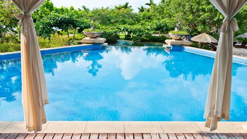 Ilustrasi kolam di vila