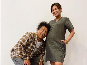 Indah Permatasari Lahirkan Anak Pertama, Arie Kriting: Bahagia Sekali