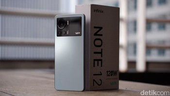 Inilah Infinix Note 12 VIP. Foto: Adi Fida Rahman/detikINET