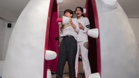 Traveler yang suka berburu hadiah harus mencoba wahana Shark Bite. Jadi kamu akan terperangkap dalam mulut hiu dan harus mencabut gigi hiu raksasa sebanyak-banyaknya. Semakin banyak gigi bisa yang kalian cabut, semakin besar kesempatan untuk mendapatkan hadiah spesial.