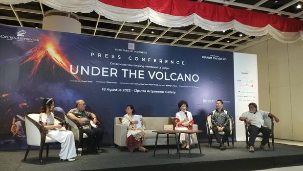 Jumpa Pers Pertunjukan Under the Volcano di Ciputra Artpreneur Jakarta