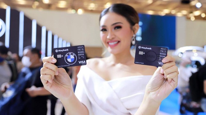 PT Bank Maybank Indonesia, Tbk. bekerja sama dengan PT BMW Indonesia, sebagai Agen Tunggal Pemegang Merek kendaraan premium BMW dan MINI memperkenalkan kartu kredit Co-Branding.