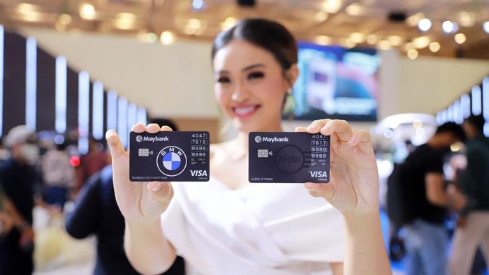 PT Bank Maybank Indonesia, Tbk. bekerja sama dengan PT BMW Indonesia, sebagai Agen Tunggal Pemegang Merek kendaraan premium BMW dan MINI memperkenalkan kartu kredit Co-Branding.