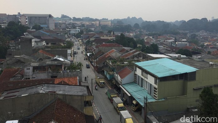 Polisi Tindak 36 Kendaraan Langgar Aturan di Jl Suryakencana Bogor