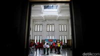 Lomba ini dilaksanakan di kawasan Stasiun Tanjung Priok, Jakarta Utara.