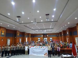 Mabes Polri Gandeng Pemkot Sosialisasi Pencegahan Radikalisme di Surabaya