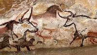 Gua Lascaux di Montignac, Prancis yang dindingnya dipenuhi lukisan hewan. Gua ini ditemukan oleh Marcel Ravidat pada tahun 1940.