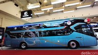 Ada dua model sleeper bus yang dihadirkan Laksana dengan balutan bodi Legacy SR3, yakni model Suites Class yang merupakan milik PO Sudiro Tungga Jaya (STJ) dan model Suites Combi yang menjadi milik PO Sinar Jaya. Foto: Luthfi Anshori/oto.detik.com