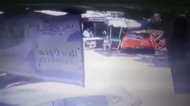 Brukkk!! Mobil Seruduk Warung Bakso di Bogor, Nenek dan Cucunya Terluka