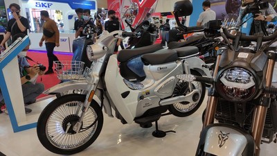 Motor Bebek Listrik Ini Dilepas Rp 34 Jutaan, Mau?