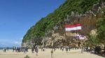 Luar Biasa, Gunung-gunung Ini Didaki Hanya untuk Kibarkan Merah Putih