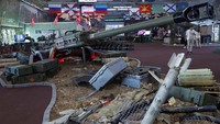Ini merupakan Howitzer M777 yang diklaim diamankan Rusia dari Ukraina.