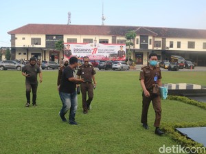 Pejabat Kejari Bojonegoro Sodomi Remaja Diperiksa Polres Jombang