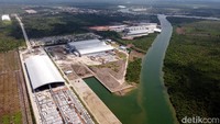 Sedangkan perolehan dari pasar eksternal sebesar 14% antara lain Proyek Pembangunan Jalan Tol Semarang - Demak Paket 2, Proyek Pembangunan Polder Kamal, Proyek Indonesia Line Project, Battery Cell JV Project in Indonesia Project Karawang, Proyek Pembangunan SUTT 150KV Selaru Sebuku Kalimantan Selatan, Proyek Pengendalian Banjir dan Rob Sungai Loji Pekalongan, dan proyek lainnya.