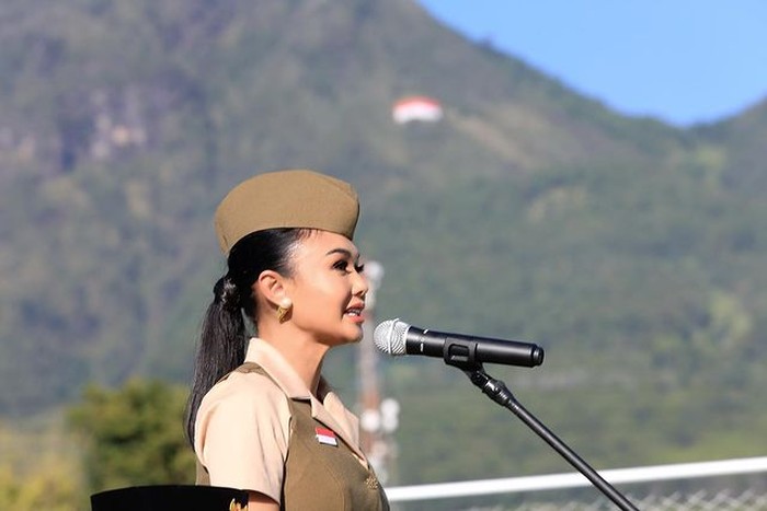Yuni Shara Yuni Shara