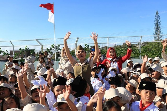Yuni Shara
