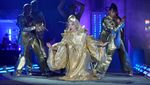 Aksi Panggung Epik Lady Gaga di The Chromatica Ball Tour