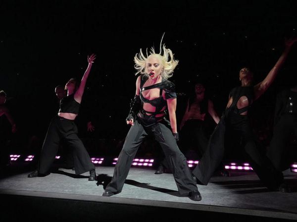Aksi Panggung Epik Lady Gaga di The Chromatica Ball Tour