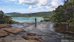 Istimewa! Air Terjun 7 Tingkat di Anambas Sajikan Pemandangan Laut Lepas