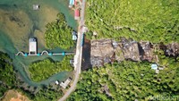 detikcom bersama BRI mengadakan program Tapal Batas yang mengulas perkembangan ekonomi, infrastruktur, hingga wisata di beberapa wilayah terdepan Indonesia. Untuk mengetahui informasi dari program ini ikuti terus berita tentang Tapal Batas di tapalbatas.detik.com!  
