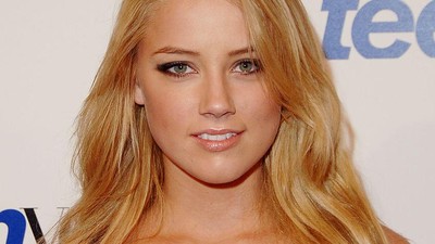 Bikin Pangling! 10 Foto Amber Heard Muda, Kini Ditawari Main Film Dewasa