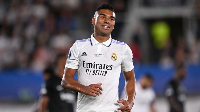 HELSINKI, FINLAND - AUGUST 10: Casemiro of Real Madrid reacts during the UEFA Super Cup Final 2022 between Real Madrid CF and Eintracht Frankfurt at Helsinki Olympic Stadium on August 10, 2022 in Helsinki, Finland. (Photo by Tullio Puglia - UEFA/UEFA via Getty Images)
