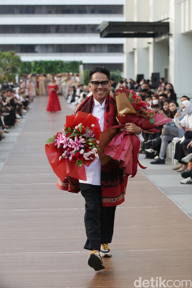 Desainer Edward hutabarat. Foto: Dok. Agung Prambudy/Detikcom.