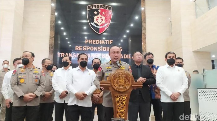 Jumpa pers Timsus Polri terkait pembunuhan Brigadir Yoshua pada 19 Agustus 2022