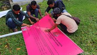 Tak hanya disitu, tim juga menyita sebidang tanah dengan luas 3.554 M².
