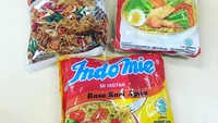 Yang unik adalah kemasan Indomie varian kaldu ayam. Didominasi dengan warna putih. Selain itu, tulisannya juga sederhana. Foto: Kaskus